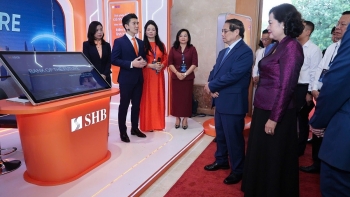 Giải pháp thanh toán tích hợp của SHB được giới thiệu trước Thủ tướng Phạm Minh Chính