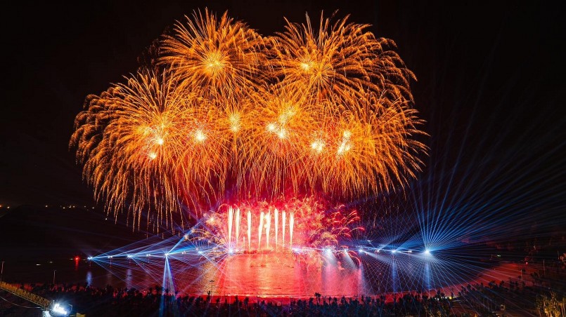 Show diễn được kiến tạo thần tốc chỉ trong 2 tháng