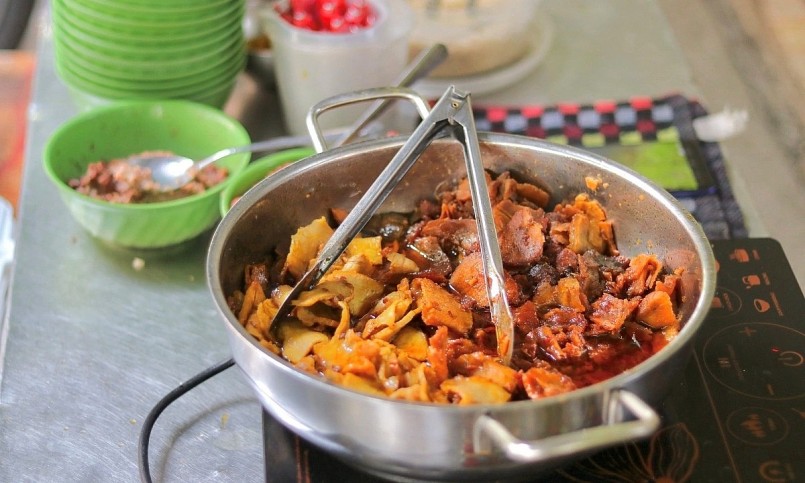 Xôi xíu còn phản ánh nét tinh tế trong văn hóa ẩm thực địa phương. Xôi xíu còn phản ánh nét tinh tế trong văn hóa ẩm thực địa phương.