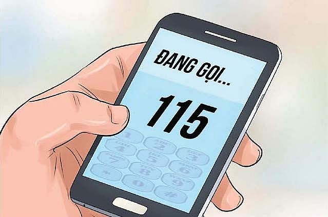 Khi gọi 115, cần nói rõ nghi ngờ bệnh nhân bị đột quỵ não.