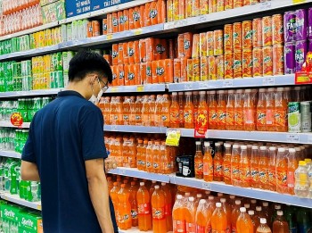Quốc hội chốt áp thuế tiêu thụ đặc biệt với nước giải khát có đường, xăng các loại