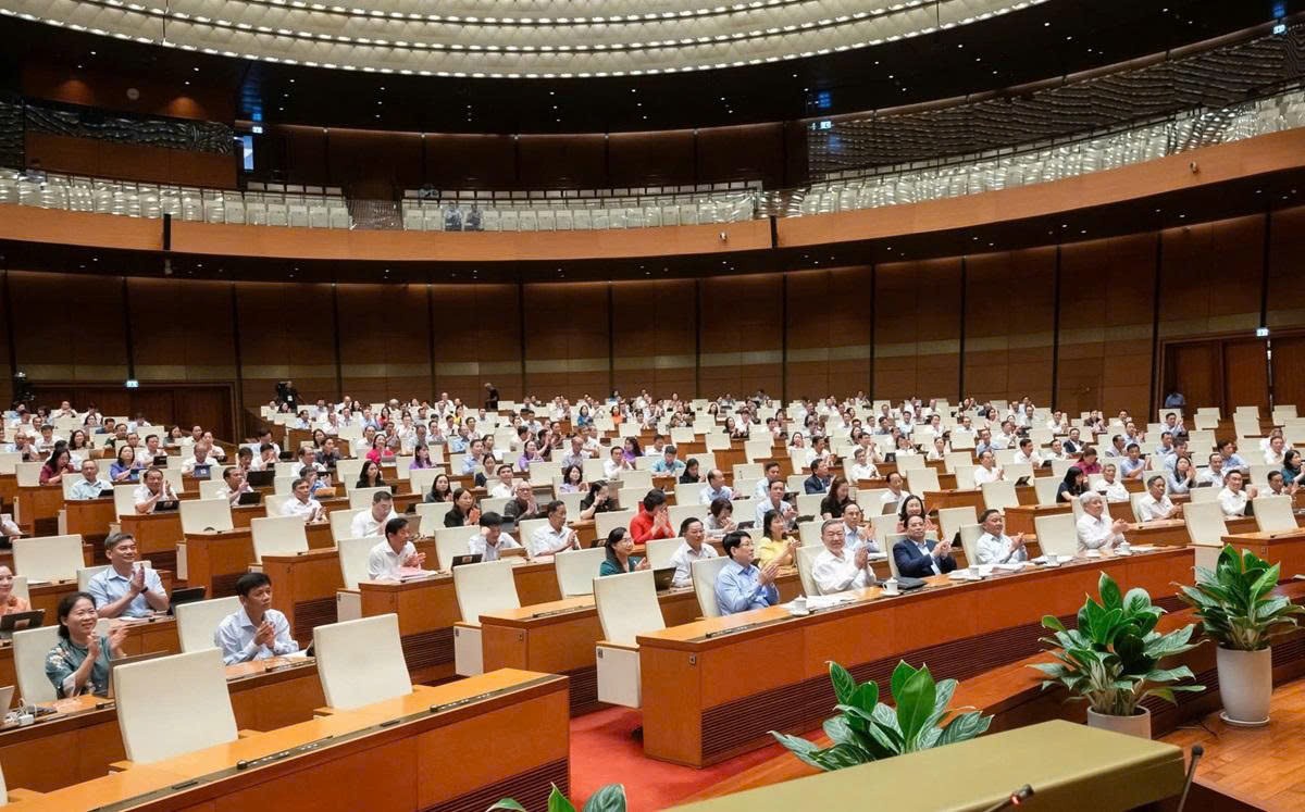 Đại biểu Quốc hội tại phiên họp sáng 16/6. Ảnh: P.Thắng