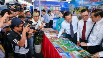 Báo chí cách mạng trong hành trình đổi mới khát vọng