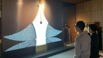 Để ngọn đèn tin tức không tắt