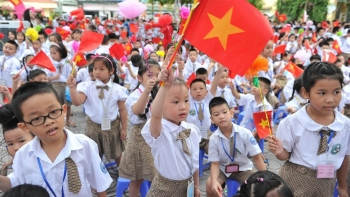 Toàn bộ học sinh công lập sẽ được miễn học phí từ năm học 2025–2026