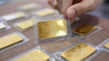 Thủ tướng chỉ đạo bỏ độc quyền vàng miếng, trình dự thảo sửa Nghị định 24 trước 15/7