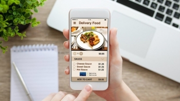 Giao đồ ăn không chỉ là dịch vụ, mà là chiến lược định vị thương hiệu thời đại số