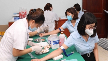 Khám sức khỏe định kỳ – “Tiền trạm” bảo vệ sức khỏe toàn dân