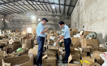 Thủ đoạn mới của buôn lậu công nghệ cao: Kho ảo TikTok, hàng thật từ Trung Quốc