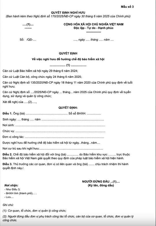 Bộ Nội vụ hướng dẫn mẫu quyết định về việc nghỉ hưu để hưởng chế độ bảo hiểm xã hội