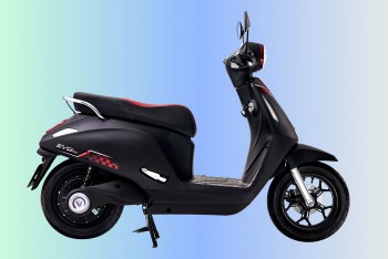 Hết xăng chẳng lo – 20 triệu sắm ngay xe điện vi vu Hà Nội