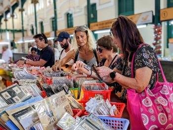 Miễn thị thực - Chìa khóa mở rộng thị trường du lịch châu Âu