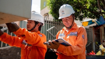 Tiêu thụ điện miền Bắc lập kỷ lục mới, vượt mốc 18.200 MW