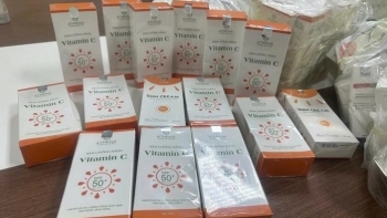 Bộ Y tế yêu cầu thu hồi toàn quốc 2 sản phẩm kem chống nắng giả