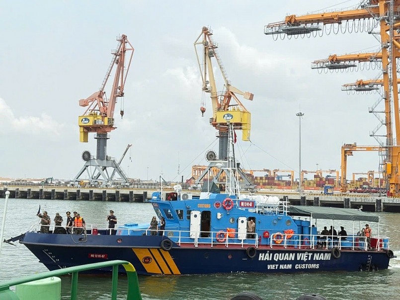 Chi cục Hải quan khu vực III quyết liệt kiểm soát, ngăn chặn hàng hóa vi phạm và gian lận thương mại Chi cục Hải quan khu vực III quyết liệt kiểm soát, ngăn chặn hàng hóa vi phạm và gian lận thương mại