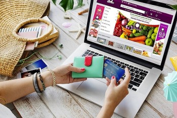 Thị trường thương mại điện tử tiếp tục chứng kiến đà giảm mạnh về số lượng nhà bán hàng