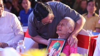 Thủ tướng Phạm Minh Chính: Các Anh hùng liệt sĩ đã làm rạng rỡ non sông, đất nước ta