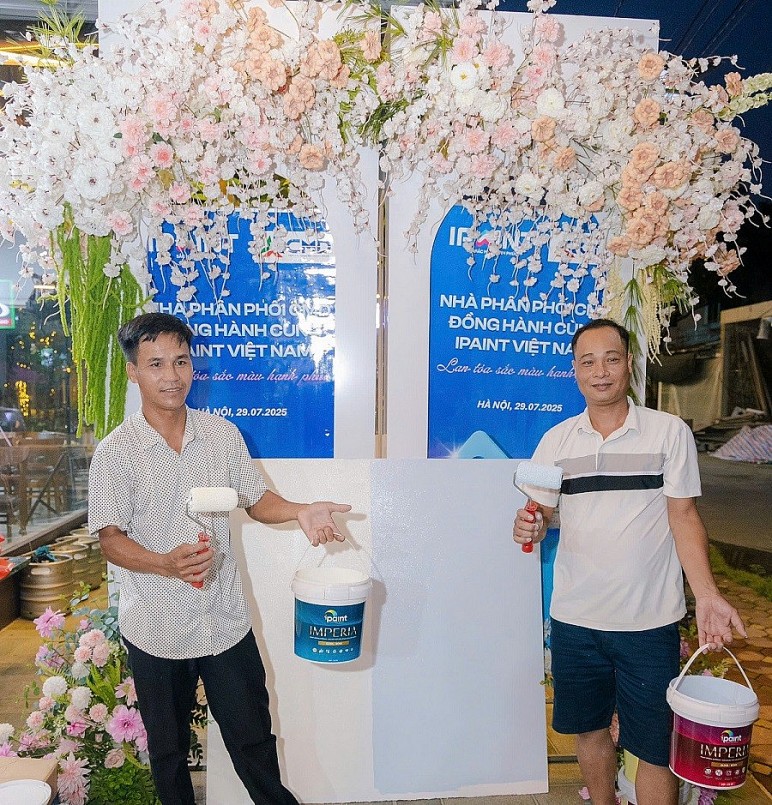 IPAINT – Sản phẩm được kiểm chứng bởi những thợ sơn lành nghề với hơn 10 năm kinh nghiệm.