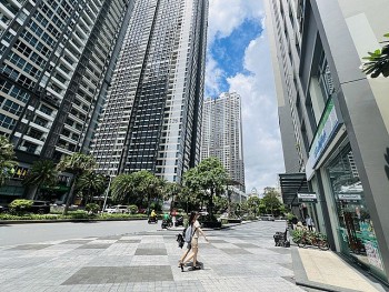 Giá chung cư tăng cao, người trẻ thu nhập tốt cũng ngại mua