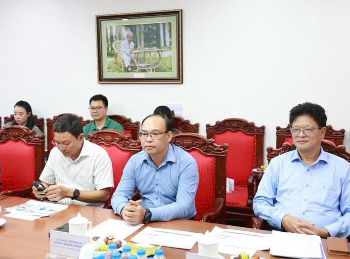 Đại diện lãnh đạo NXBGDVN Đại diện lãnh đạo NXBGDVN