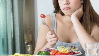 Cơ thể phản ứng thế nào khi bạn nhịn ăn?