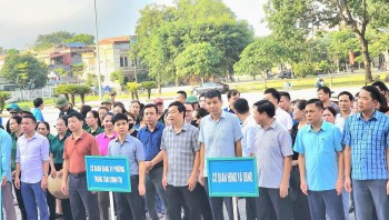 Thanh Hoá: Phường Bỉm Sơn ra quân lập lại trật tự đô thị, vệ sinh môi trường