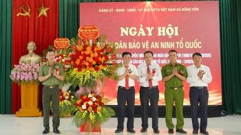 Giám đốc Công an tỉnh Thanh Hóa dự “Ngày hội toàn dân bảo vệ an ninh Tổ quốc” tại xã Đồng Tiến
