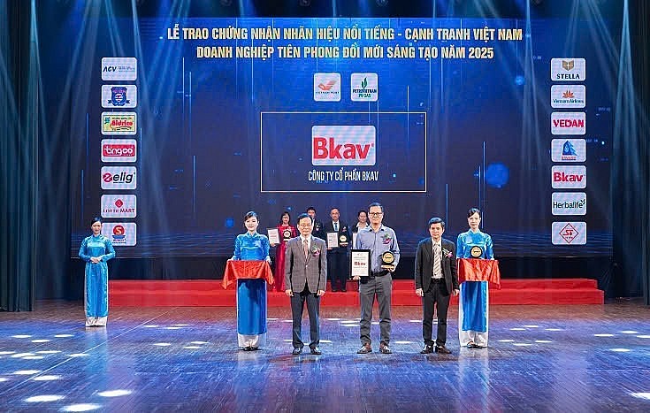 undefined Bkav lần thứ 12 được vinh danh “Nhãn hiệu nổi tiếng Việt Nam”