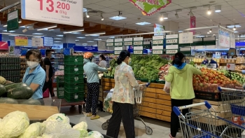 Rủi ro tăng giá cuối năm: Cảnh báo sớm từ chuyên gia