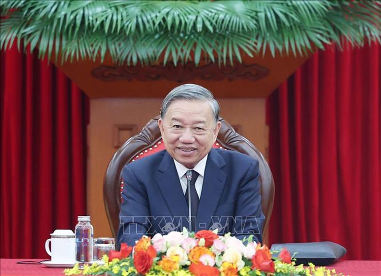 Tổng Bí thư Tô Lâm điện đàm với Chủ tịch Đảng Nhân dân Campuchia Hun Sen - Ảnh: TTXVN