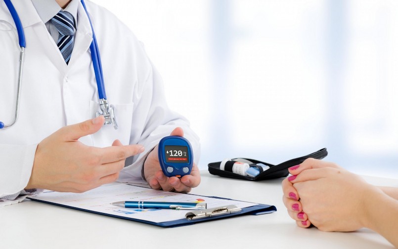 Bệnh nhân tiểu đường cần tuân thủ phác đồ điều trị và theo dõi đường huyết thường xuyên để tránh biến chứng. Bệnh nhân tiểu đường cần tuân thủ phác đồ điều trị và theo dõi đường huyết thường xuyên để tránh biến chứng.