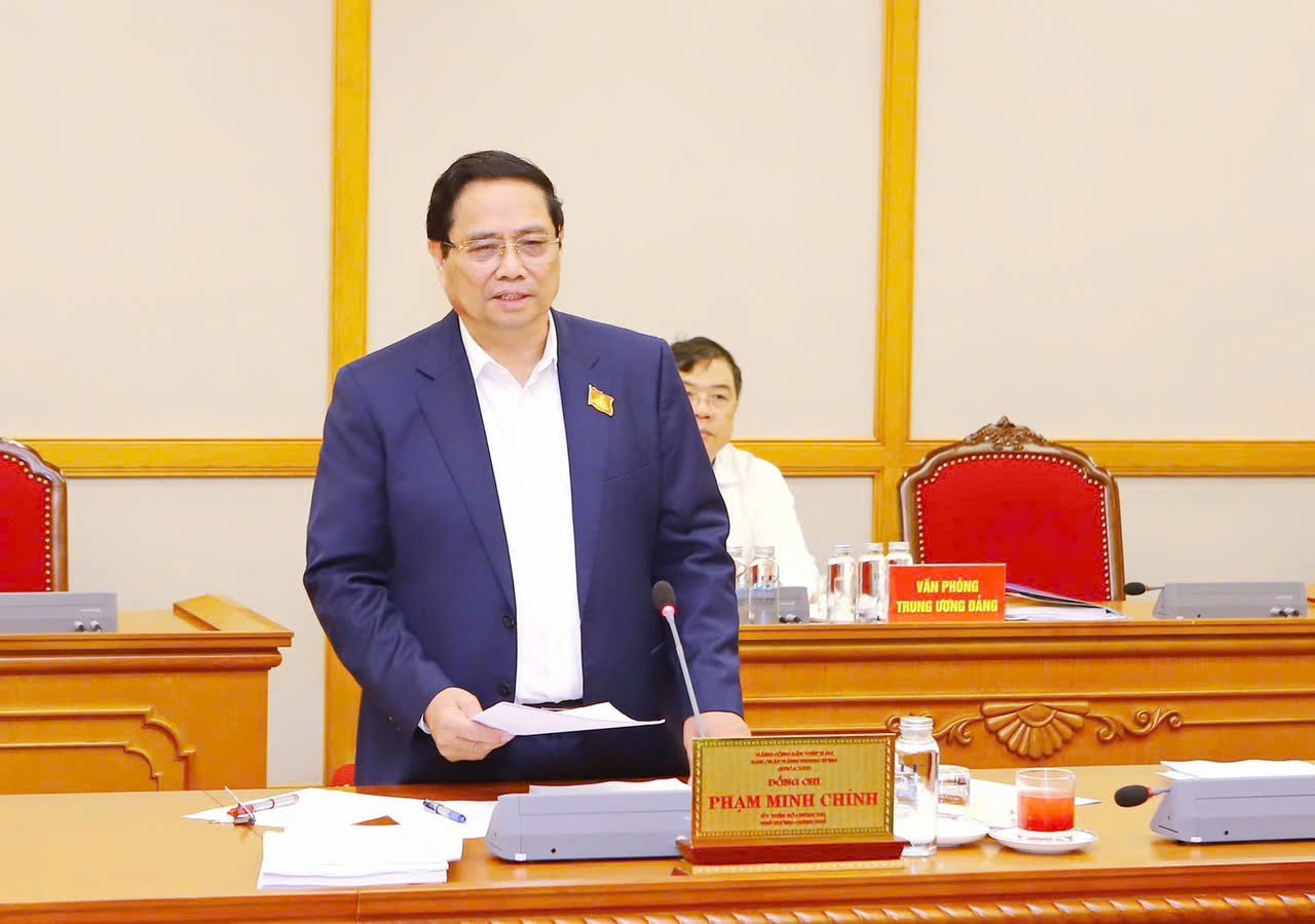 Thủ tướng Chính phủ Phạm Minh Chính chủ trì duyệt Đại hội đại biểu Đảng bộ tỉnh Thanh Hóa lần thứ XX, nhiệm kỳ 2025-2030