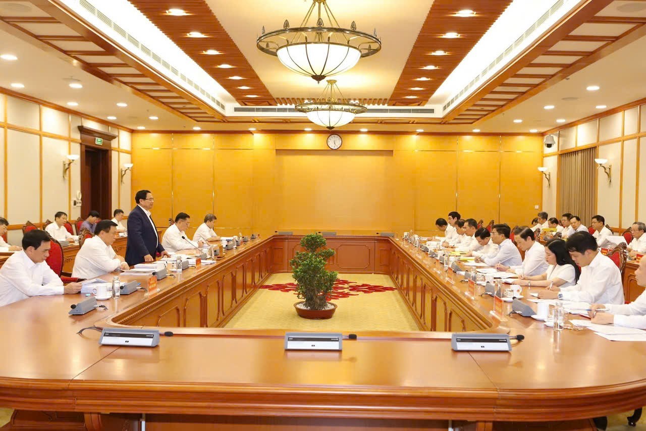 Thủ tướng Chính phủ Phạm Minh Chính chủ trì duyệt Đại hội đại biểu Đảng bộ tỉnh Thanh Hóa lần thứ XX, nhiệm kỳ 2025-2030