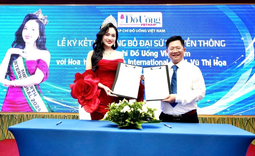 Hoa hậu Mrs Earth International 2024 Vũ Thị Hoa làm Đại sứ Truyền thông của Tạp chí Đồ Uống Việt Nam Hoa hậu Mrs Earth International 2024 Vũ Thị Hoa làm Đại sứ Truyền thông của Tạp chí Đồ Uống Việt Nam