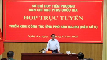 Thủ tướng họp khẩn ứng phó bão số 5: Bảo vệ tính mạng nhân dân là mục tiêu cao nhất