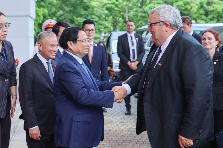 2. Thủ tướng Phạm Minh Chính và Chủ tịch Quốc hội Gerry Brownlee thống nhất sớm xây dựng chiến lược kết nối hai nền kinh tế. Ảnh: VGP.