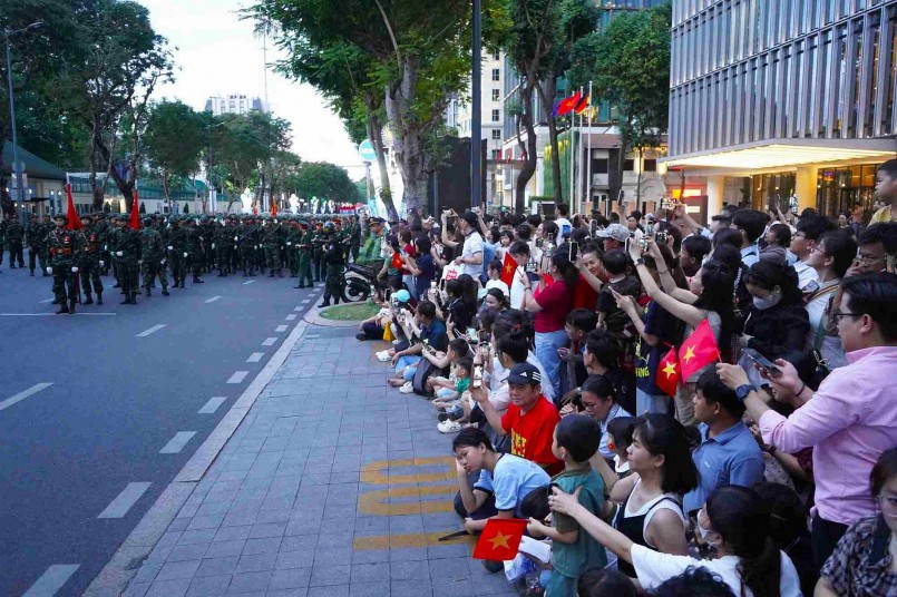 Ngoài việc chuẩn bị đầy đủ vật dụng, việc trang bị cho mình những kinh nghiệm và kỹ năng cần thiết sẽ giúp bạn tránh được những phiền toái không đáng có.