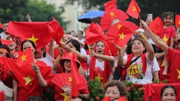 Sức nóng du lịch 2/9: Tour nội địa cháy vé, Hà Nội quá tải