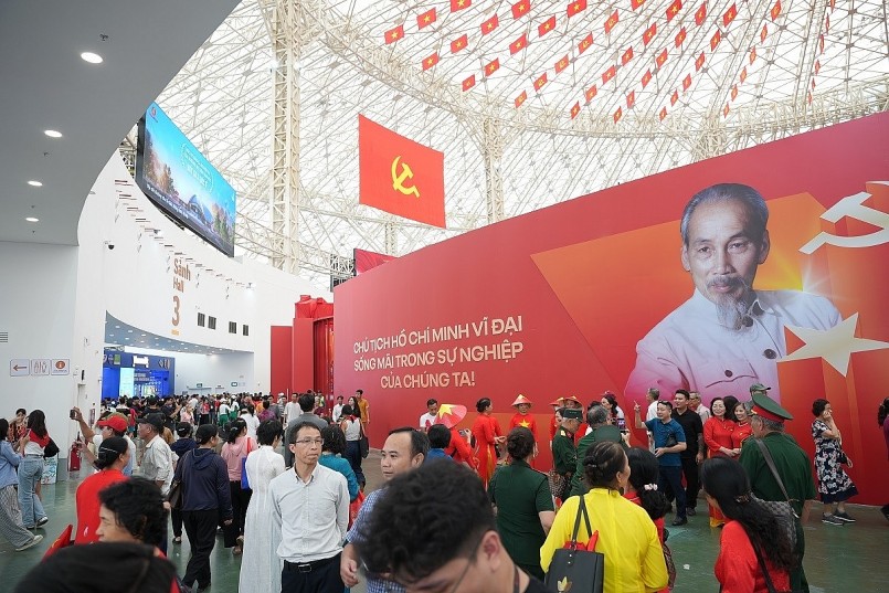 Triển lãm “80 năm Hành trình Độc lập - Tự do - Hạnh phúc” quy tụ 230 gian hàng, quy mô gần 260.000 m2 (LINK)