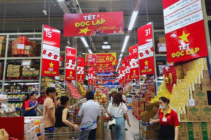 Hệ thống MM Mega Market tăng khoảng 15% lượng hàng hoá so với cùng kỳ năm ngoái. Ảnh: Thanh Hải