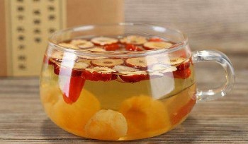 Táo đỏ – vị thuốc dưỡng sinh quý trong mùa thu