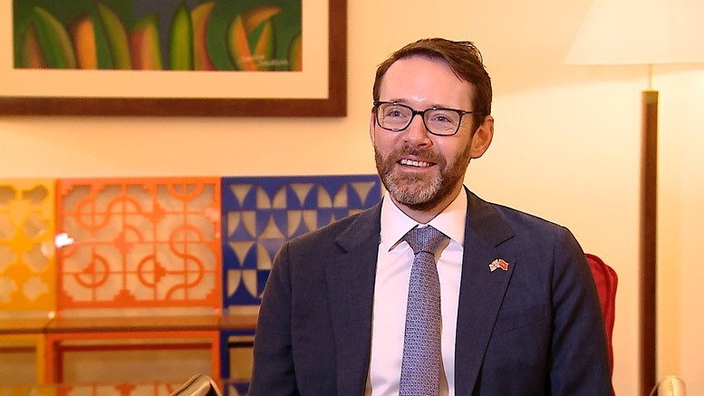 Đại sứ Vương quốc Anh tại Việt Nam Iain Frew - Ảnh: VGP