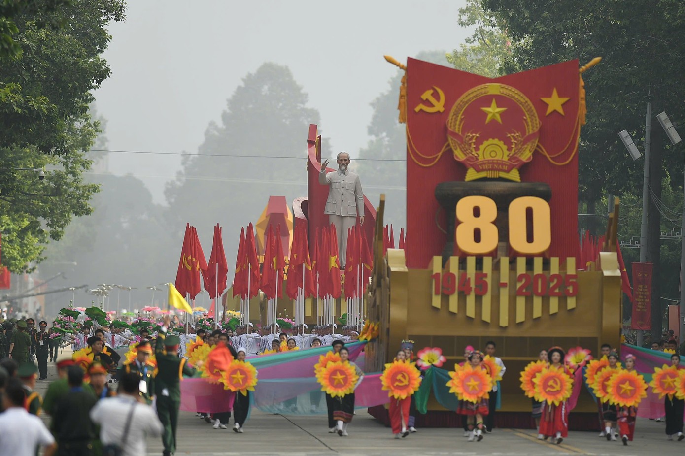TRỰC TIẾP: Lễ kỷ niệm, diễu binh, diễu hành chào mừng Quốc khánh 2-9