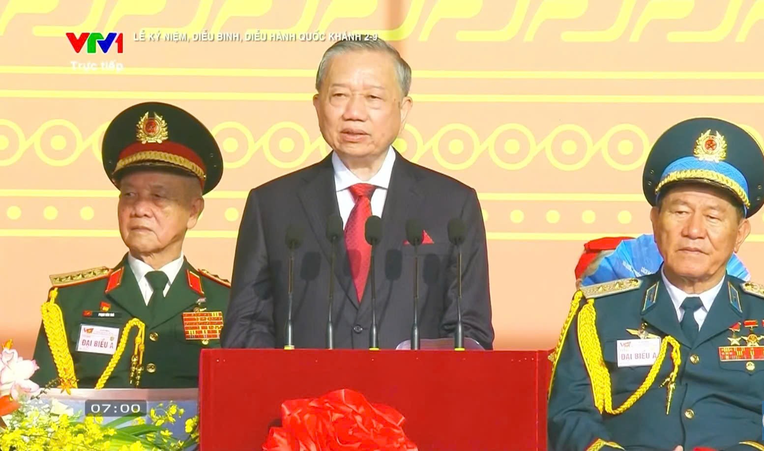 TRỰC TIẾP: Lễ kỷ niệm, diễu binh, diễu hành chào mừng Quốc khánh 2-9