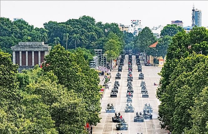 Khối xe Tăng thiết giáp diễu binh trên Quảng trường Ba Đình. Ảnh: Phạm Tuấn Anh/TTXVN