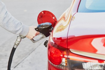 Thị trường dầu mỏ tháng 9/2025: Đan xen bất định và hy vọng