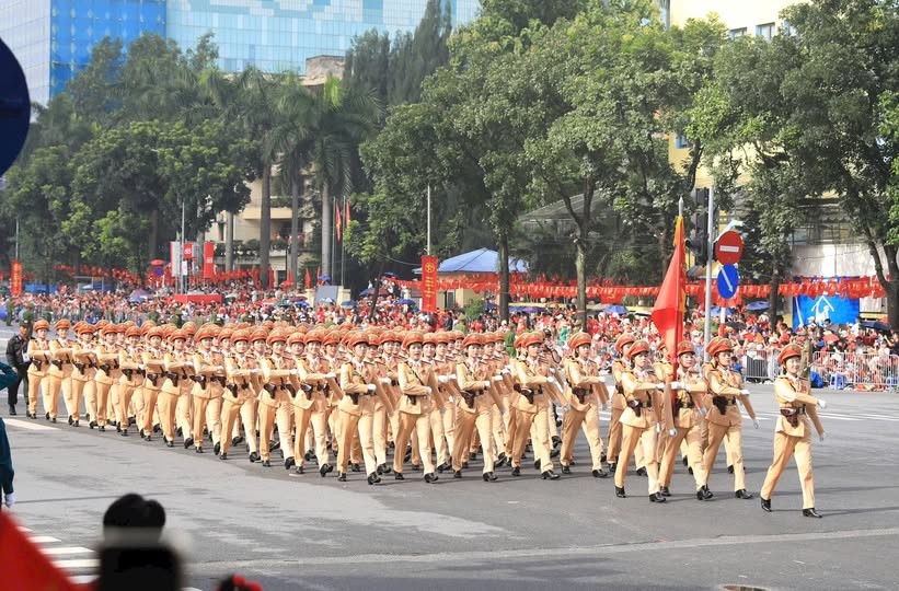 TRỰC TIẾP: Lễ kỷ niệm, diễu binh, diễu hành chào mừng Quốc khánh 2-9