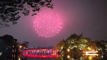 Các điểm bắn pháo hoa mừng Quốc khánh 2/9 trên cả nước