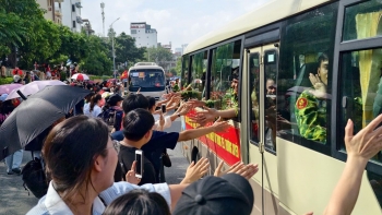 Lưu luyến chia tay các khối diễu binh, diễu hành: Tạm biệt để gặp lại