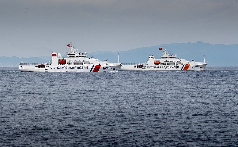 Tàu tuần tra đa năng của Cảnh sát biển Việt Nam được trang bị các loại vũ khí, trang bị hiện đại, cho phép hoạt động độc lập dài ngày, trong mọi điều kiện thời tiết; kịp thời xử lý có hiệu quả các tình huống trên biển; tuần tra, kiểm tra, kiểm soát, duy trì thực thi pháp luật, tìm kiếm, cứu hộ, cứu nạn và nhiệm vụ đối ngoai quốc phòng; trực tiếp đấu tranh với tàu thuyền nước ngoài xâm phạm chủ quyền biển, đảo của Tổ quốc.